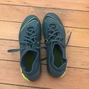 Nike mercurial soccer cleats